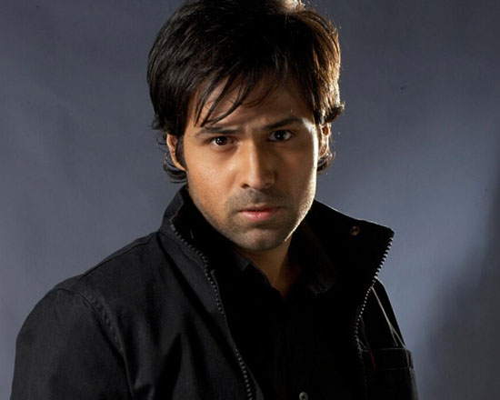 Is Emraan the villain in Murder 2?